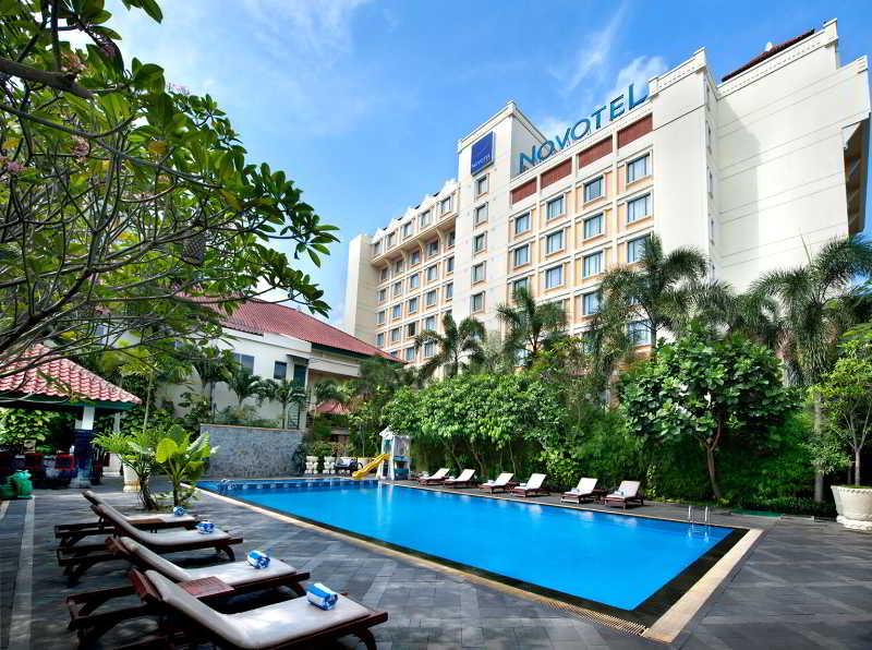 Novotel 4* Solo