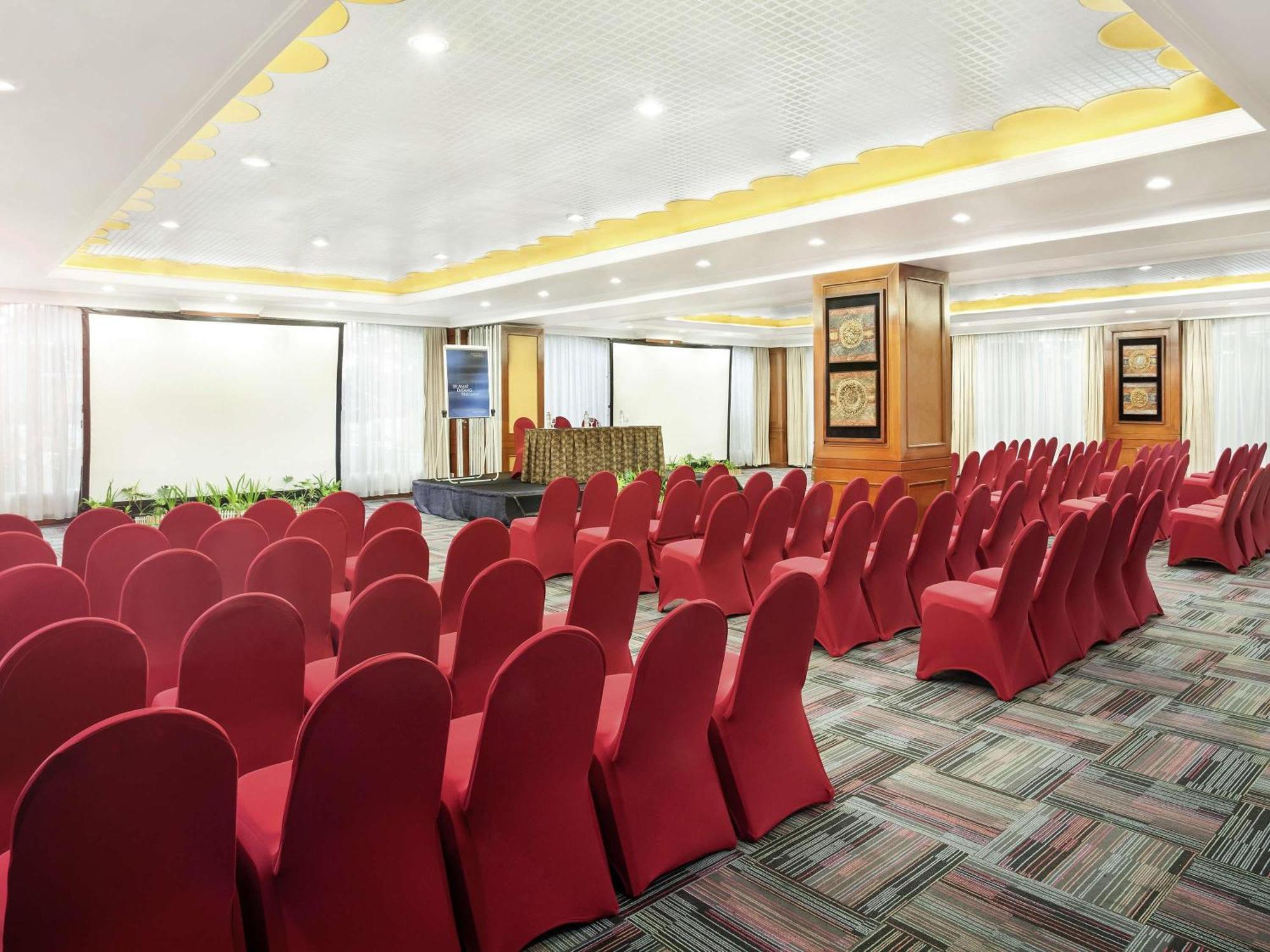 Novotel Hotel